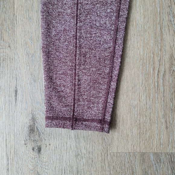 Duluth Trading Company NoGA Knit Leggings Herringbone - Picture 6 of 9
